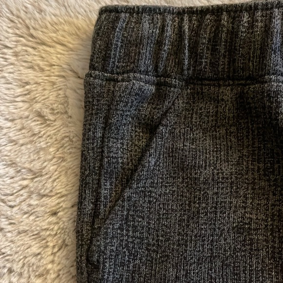 Disney Glen Plaid Cuffed Pants. Size 2T VGUC - Picture 3 of 6